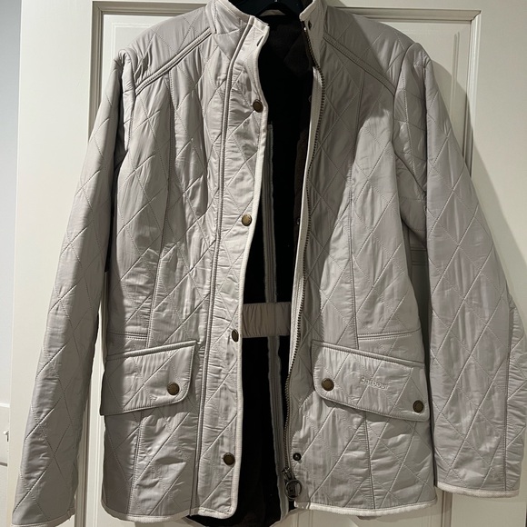 Barbour Women's Cavalry Polarquilt Jacket - Cream - Picture 3 of 8